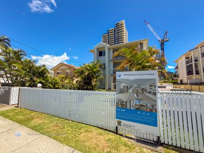 5 / 39-41 Sunbrite Avenue, Mermaid Beach