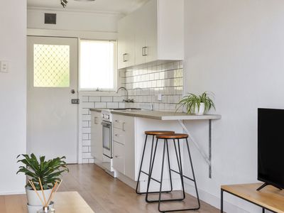 2 / 10 Rose Lane, South Launceston