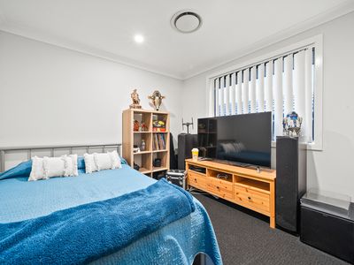 11 Peck Close, Oran Park