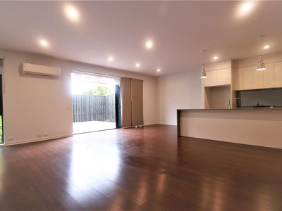 16 / 27 Dromana Avenue, Bentleigh East