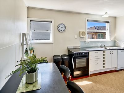 316 Main Road, Tawa