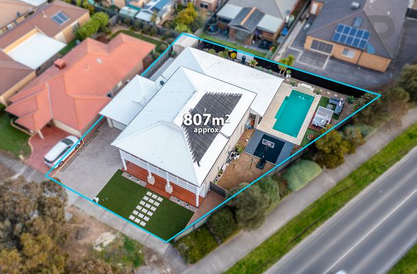 62 Centennial Park Drive, Craigieburn