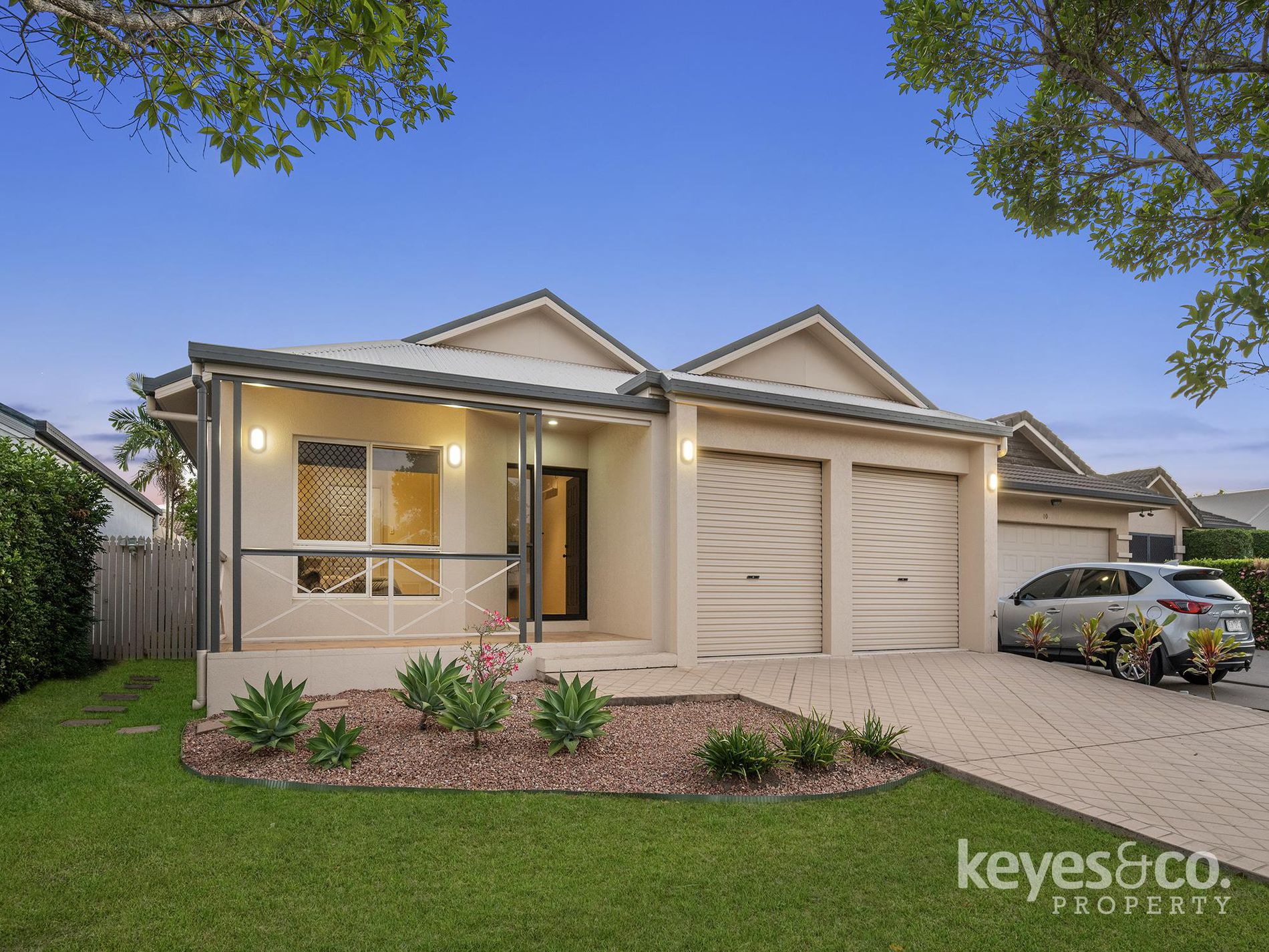 8 Harvard Street, Douglas