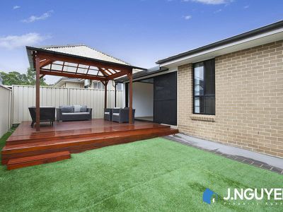 5 Lisa Crescent, Bonnyrigg