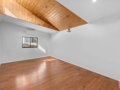 10 & 10a Row Street, Wyongah