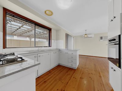 66 Huntington Drive, Hampton Park