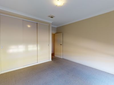 9 Meek Street, Dubbo