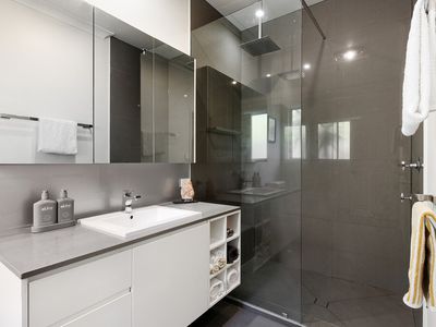 2 / 33 Viewland Drive, Noosa Heads