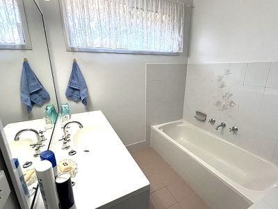 2 / 42 Reid Drive, Coffs Harbour