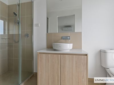 11 Crosby Walk, Werribee