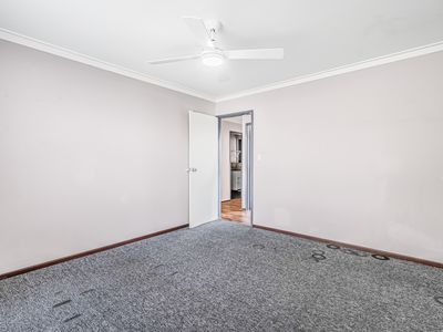 12b Seabrooke Avenue, Rockingham