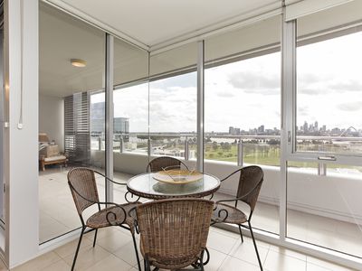 903 / 30 The Circus, Burswood