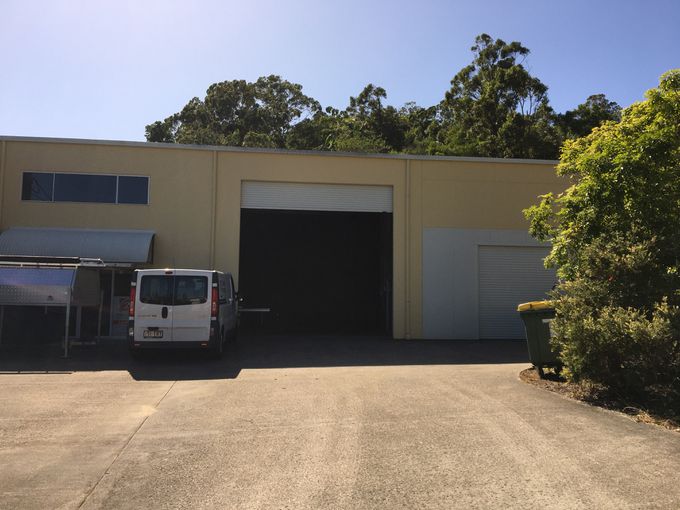 Unit 1, 2, 3 and 4  / 18  Tectonic Crescent , Kunda Park