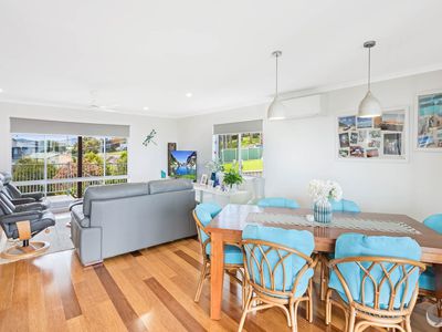 5 Collins Crescent, Narooma