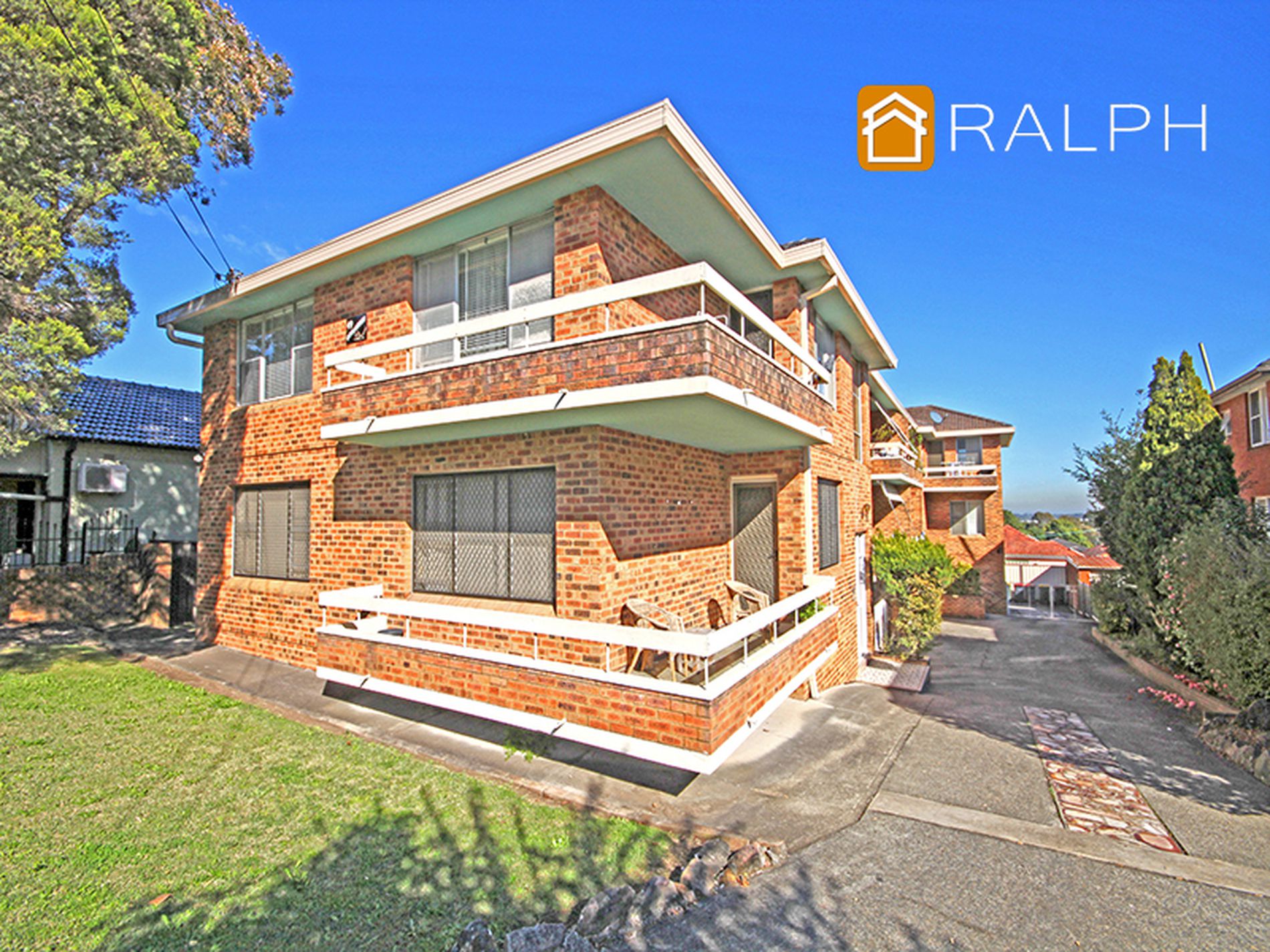 2 / 49 The Broadway , Punchbowl