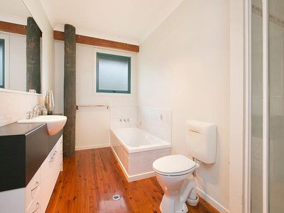 410 Springwood Road, Springwood