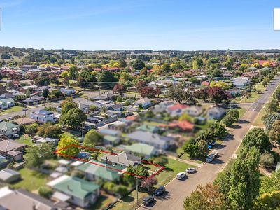 10 Wade Street, Crookwell