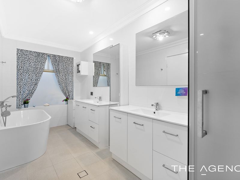 5 Korel Place, Coogee