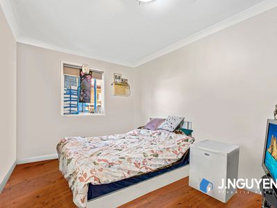 4 Chelsea Drive, Canley Heights