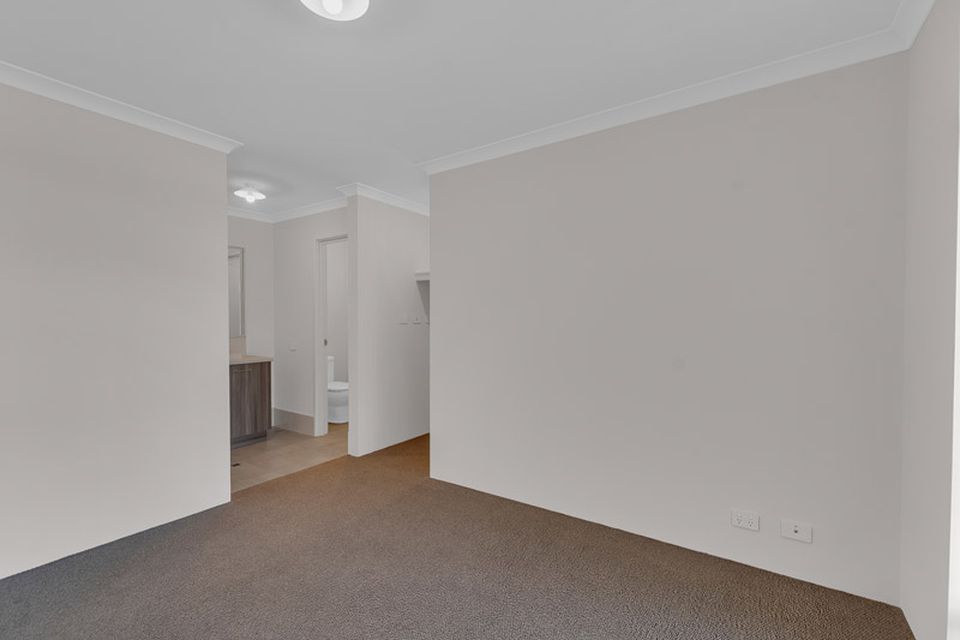 5 DAINTREE STREET, Baldivis