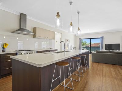 4 Aaron Street, Coomera