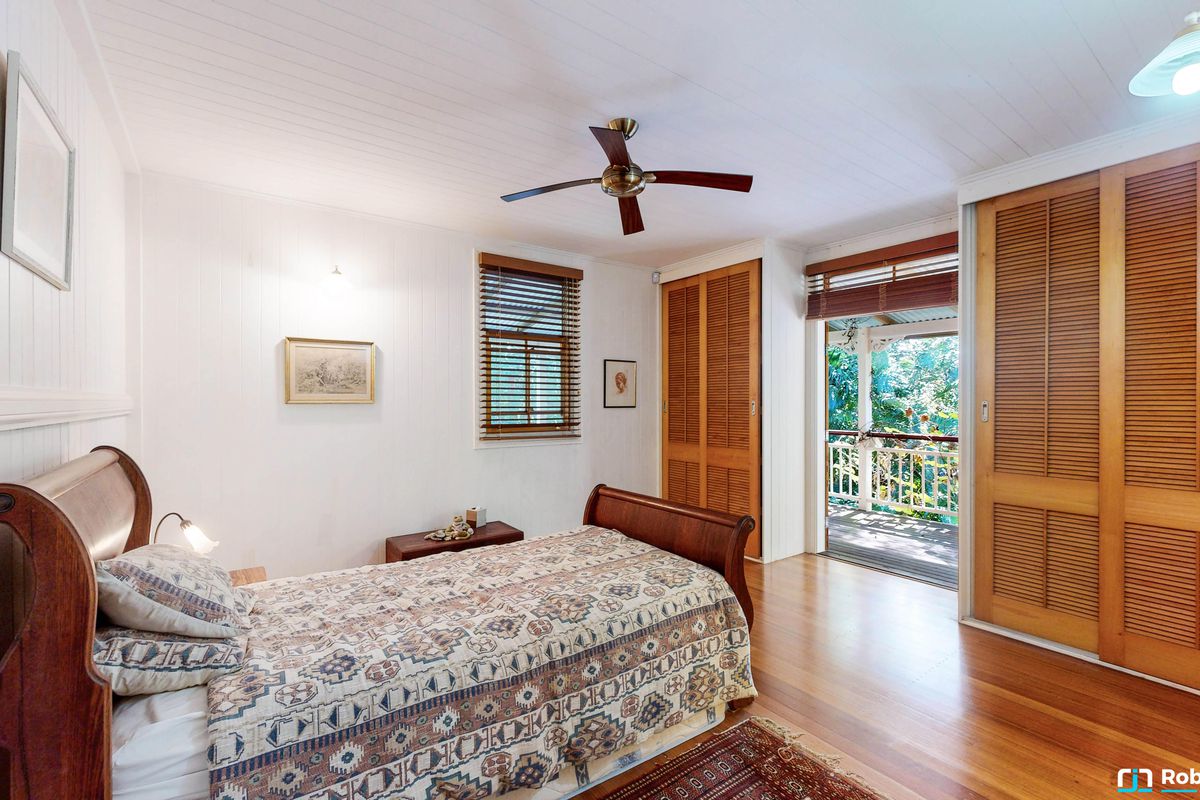 14 Lakeway Drive, Cooroibah