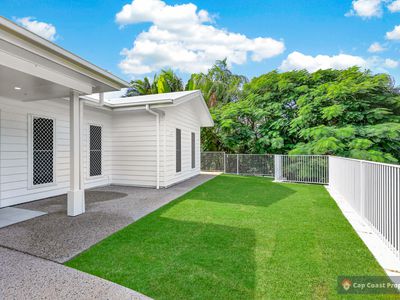 6 Palm Court, Meikleville Hill