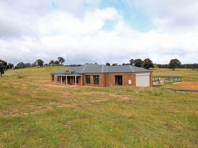 70 McLennan Road, Ladys Pass