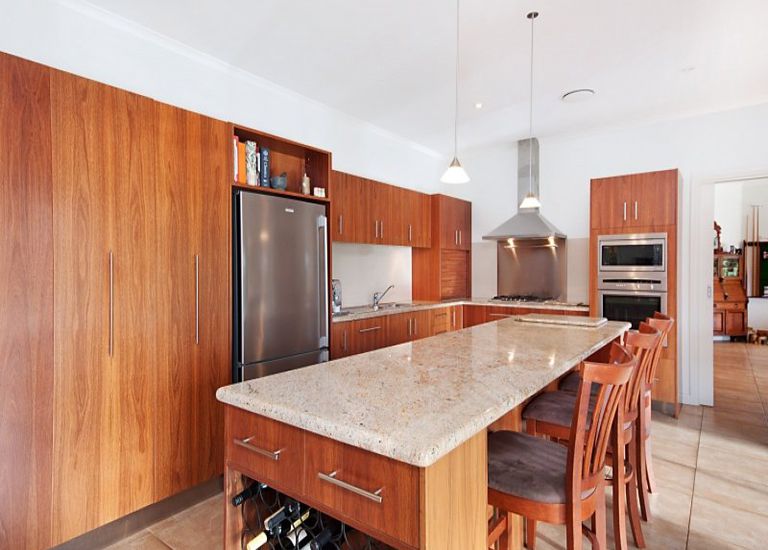 137 Crowes Road, Portland