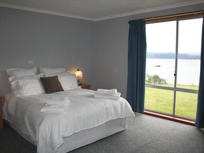 6709 Channel Highway, Deep Bay