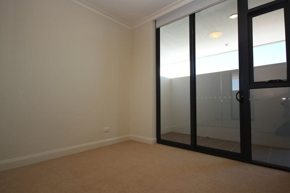 B2.07 / 2 Timbrol Avenue, Rhodes