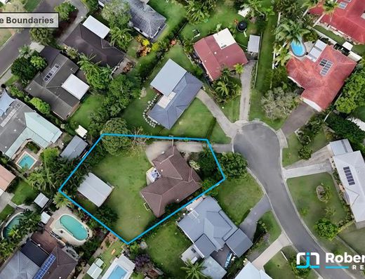 Rare 879 m² Block with Shed in Sought-After Old Tewantin image 1