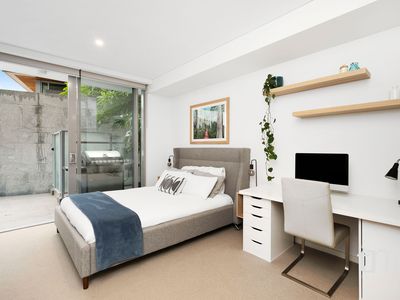 35 / 2 Milyarm Rise, Swanbourne