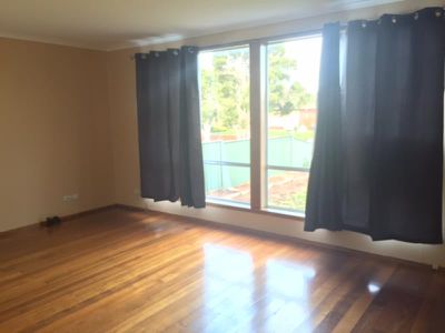 33 Cropley Cresent, Laverton