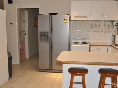 11 Light Place, Dubbo