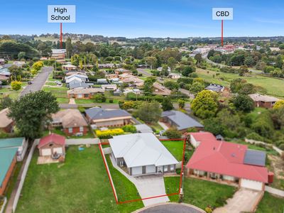 14 Laver Place, Crookwell