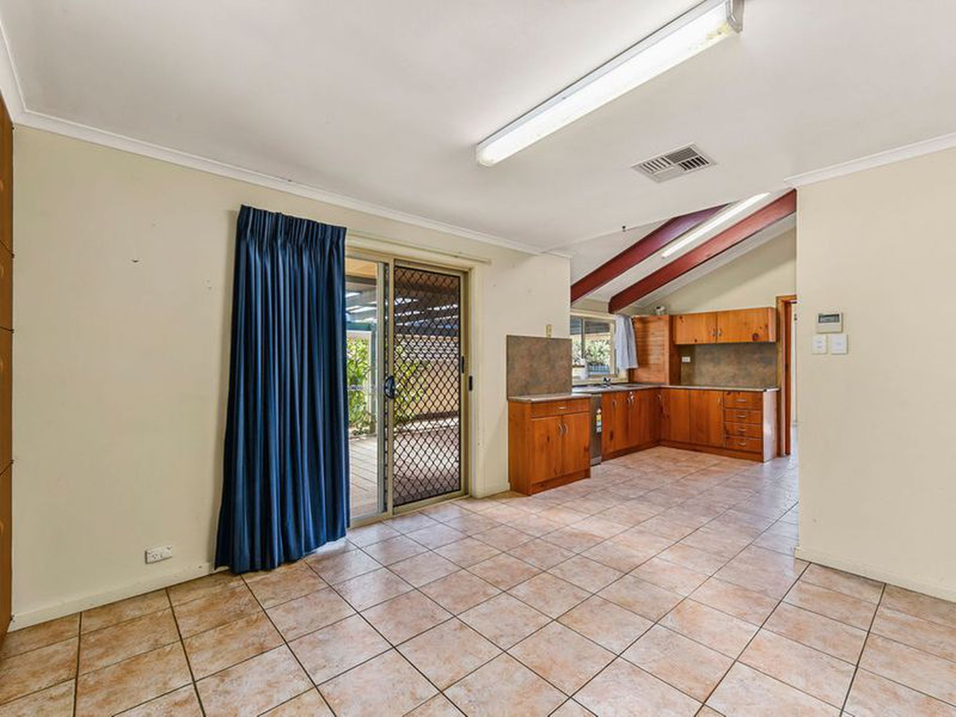 6 Campbell Street, Millicent