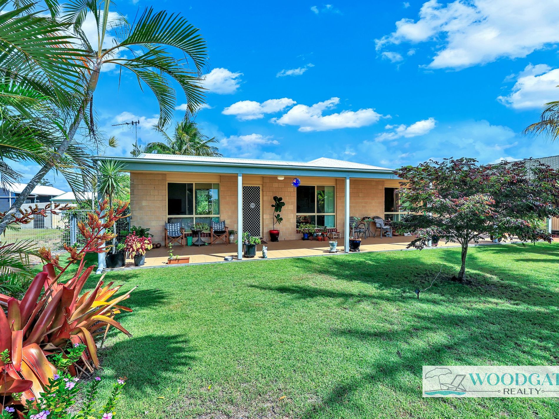 10 LORIKEET AVENUE, Woodgate