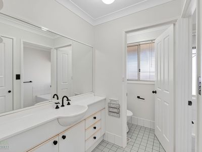 10 Roberts Place, Mcgraths Hill