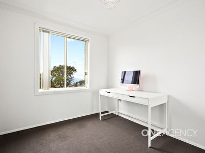 14 Burrows Avenue, Kanahooka