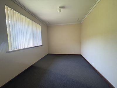 13 Scole Place, Huntingdale