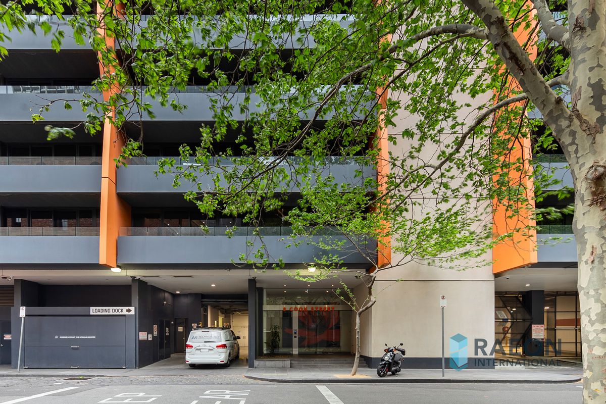 21 / 8 Cook Street, Southbank