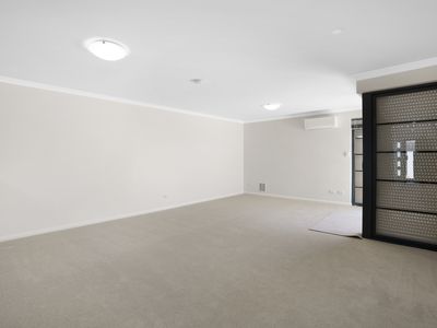 1 / 36 Epsilon Drive, Rockingham