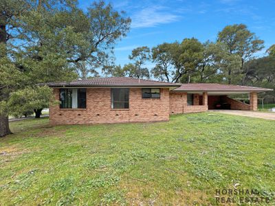 1 Hill Street, Halls Gap