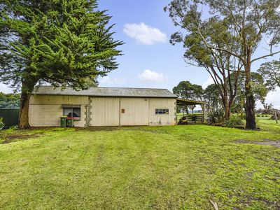 209 Glencoe West Road, Glencoe