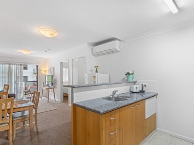 212 / 126-128 Mounts Bay Road, Perth