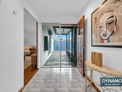 7 Navarre Court, Meadow Heights