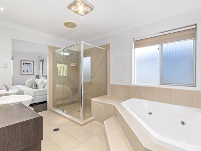 61 Yarra Road, Wakerley