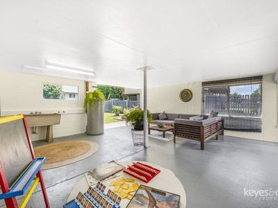 14 Mount Louisa Drive, Mount Louisa