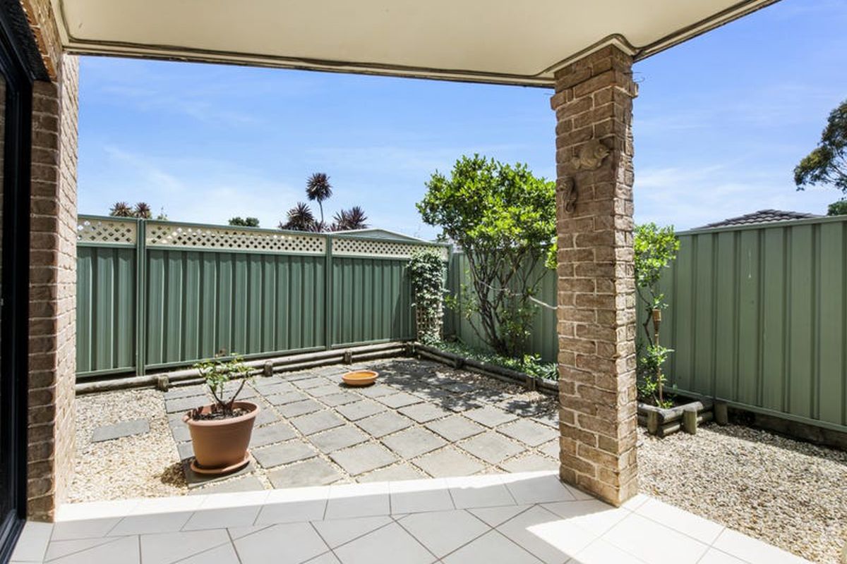 4 / 92 Bronzewing Drive, Erina